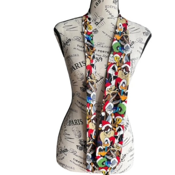 Looney Tunes Christmas Tie - Picture 2 of 2